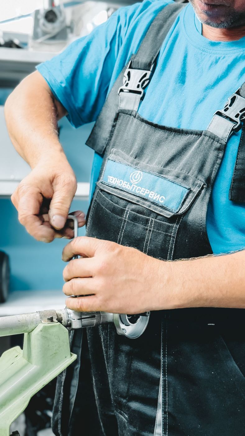 Plumber at work